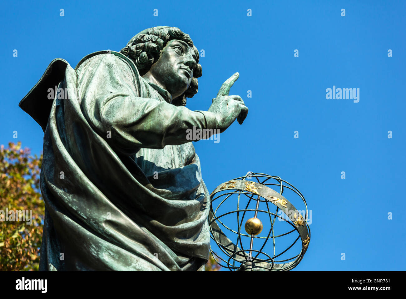 Torun, Polonia, Close-up di Copernico monumento Foto Stock