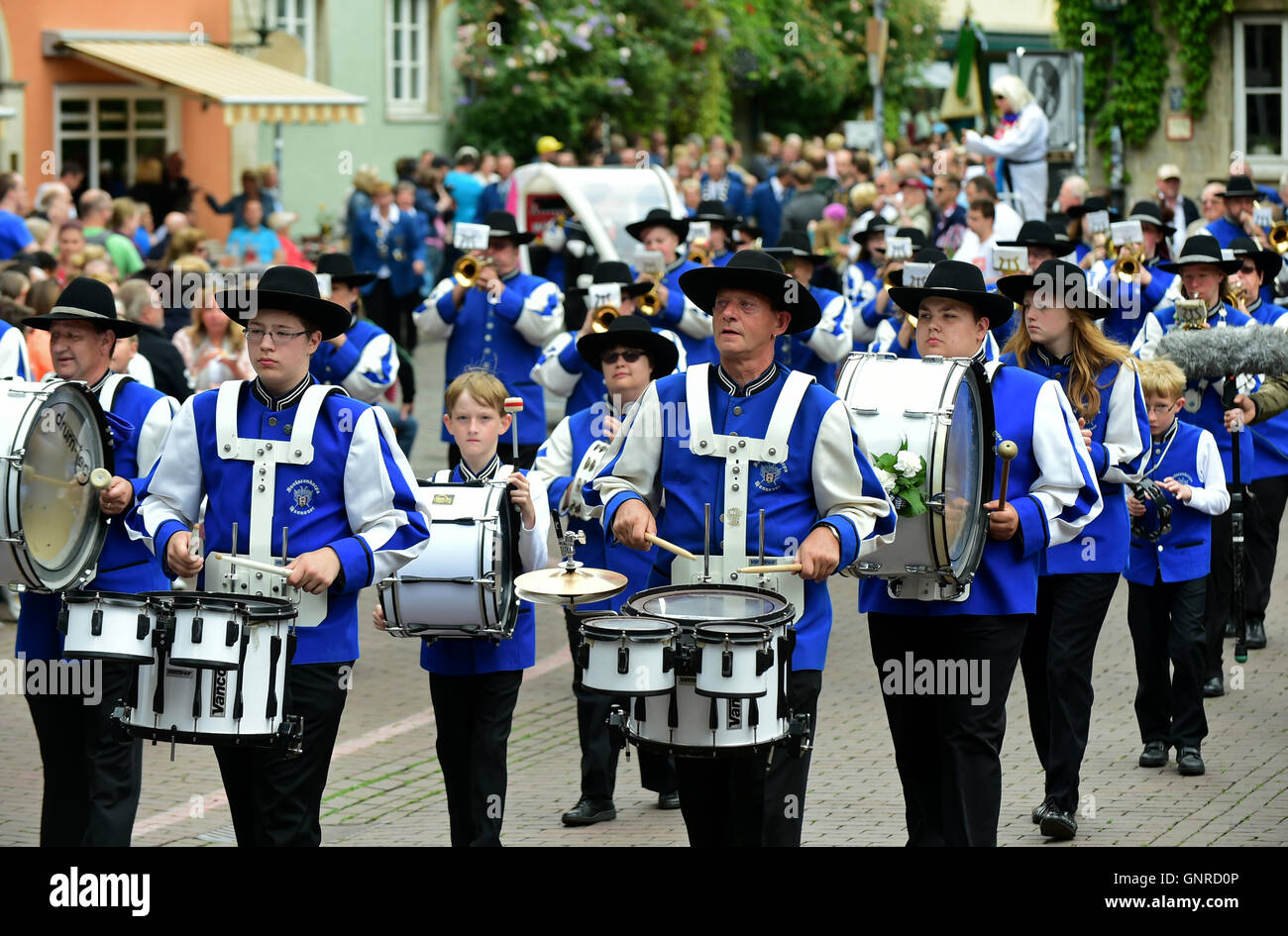 Hannover, Germania, a Spielmannszuege Schuetzenausmarsch in Hannover Foto Stock