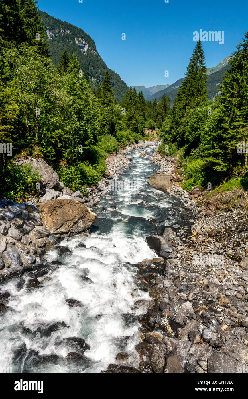 Sixt-fer-a-Cheval vicino Samoens, Torrent Gers. Alta Savoia. La Francia. Europa Foto Stock