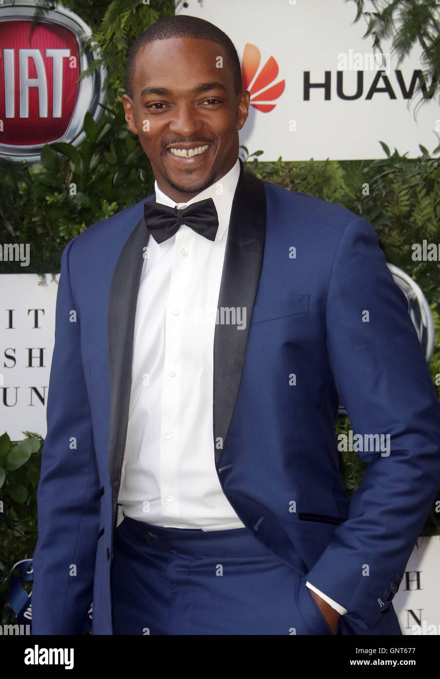 Giugno 12, 2016 - Anthony Mackie frequentando uno per i ragazzi della sfera di Moda 2016 presso il Victoria & Albert Museum di Londra, Regno Unito. Foto Stock