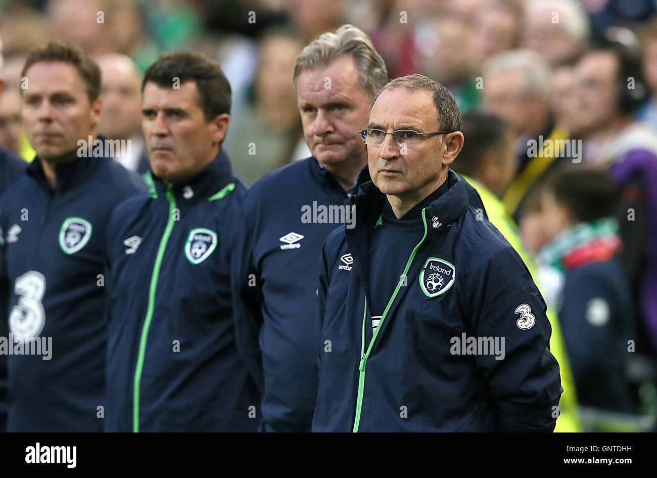 Il direttore della Repubblica d'Irlanda Martin o'Neil (a destra) prima dell'International friendly allo stadio Aviva di Dublino. PREMERE ASSOCIAZIONE foto. Data immagine: Mercoledì 31 agosto 2016. Vedi la storia della Repubblica DI CALCIO della PA. Il credito fotografico dovrebbe essere: Brian Lawless/PA Wire. Foto Stock