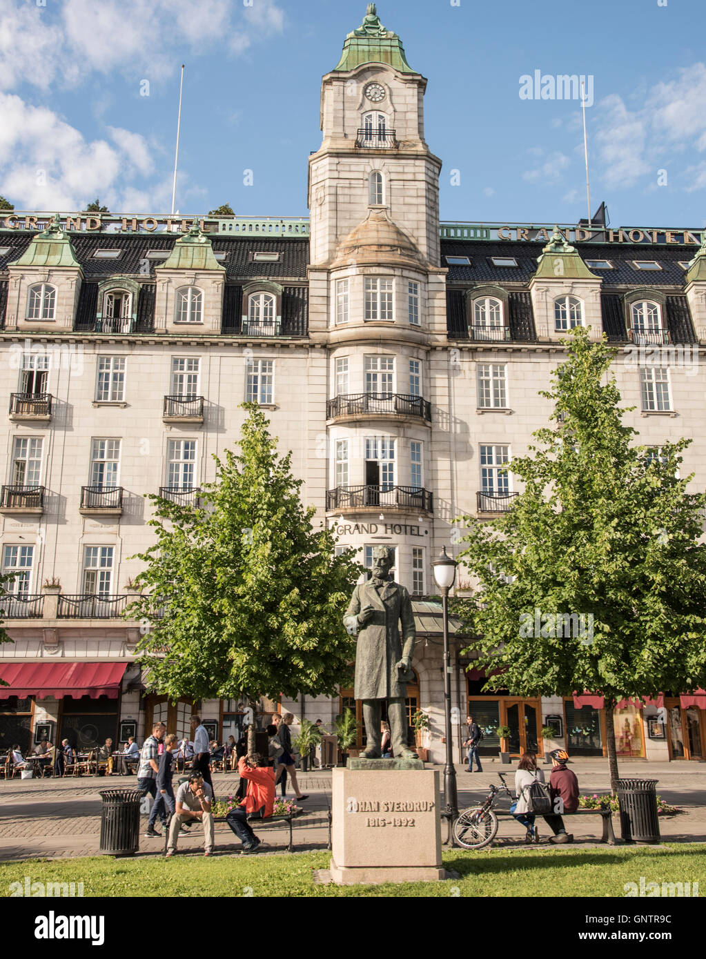 Famoso Grand Hotel nel centro di Capitol, Karl Johans Gate, Downtown, Oslo, Norvegia Foto Stock