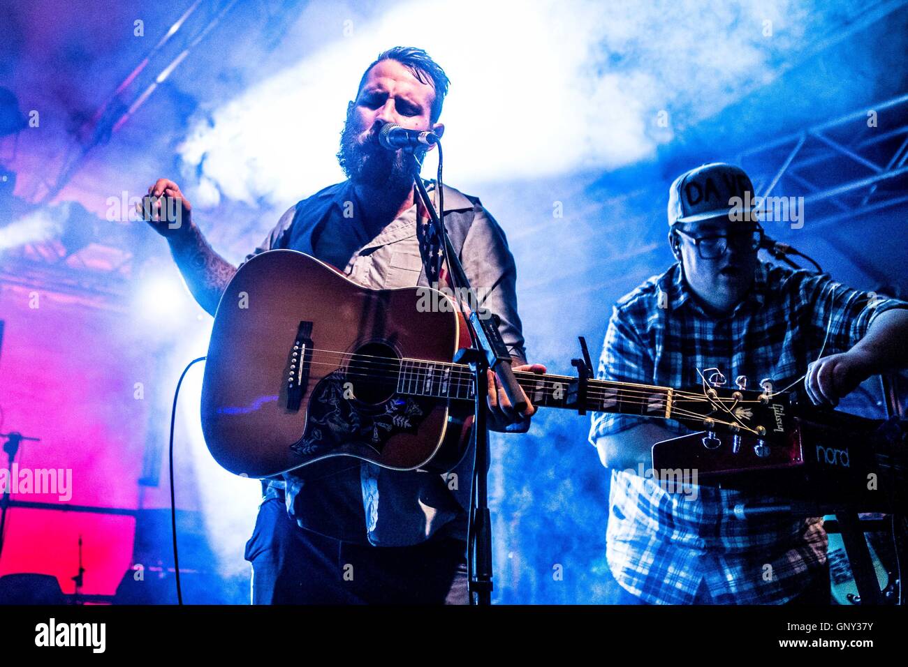 Milano, Italia. Il 1° settembre 2016. Il strumbellas suona dal vivo presso il circolo Magnolia di Milano, Italia, il 01 settembre 2016 credit: mairo cinquetti/alamy live news Foto Stock