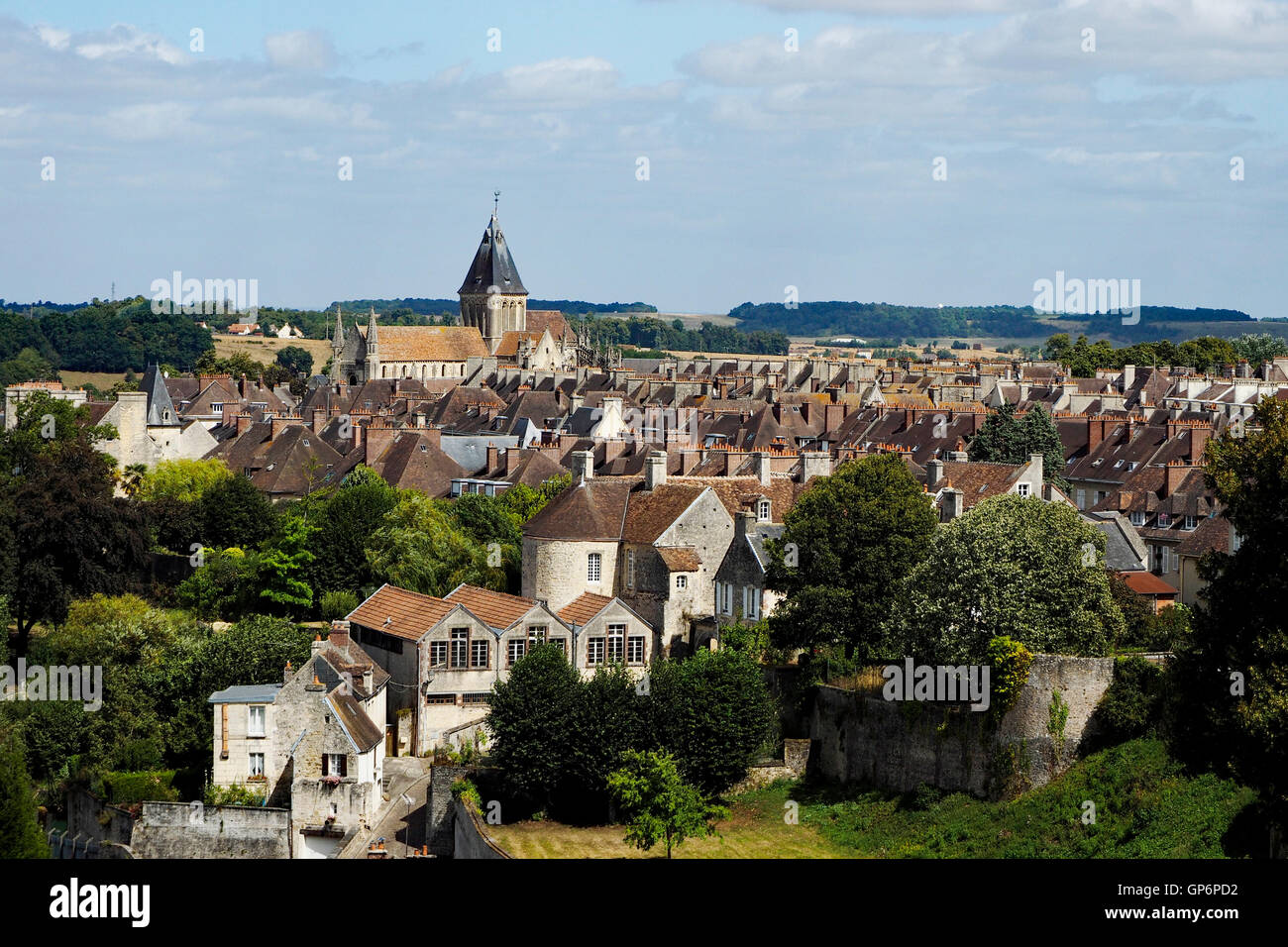 Guardando attraverso Falaise città da mantenere di Château de Guillaume Le Conquérant (il castello di Guglielmo il Conquistatore), Normandia Foto Stock