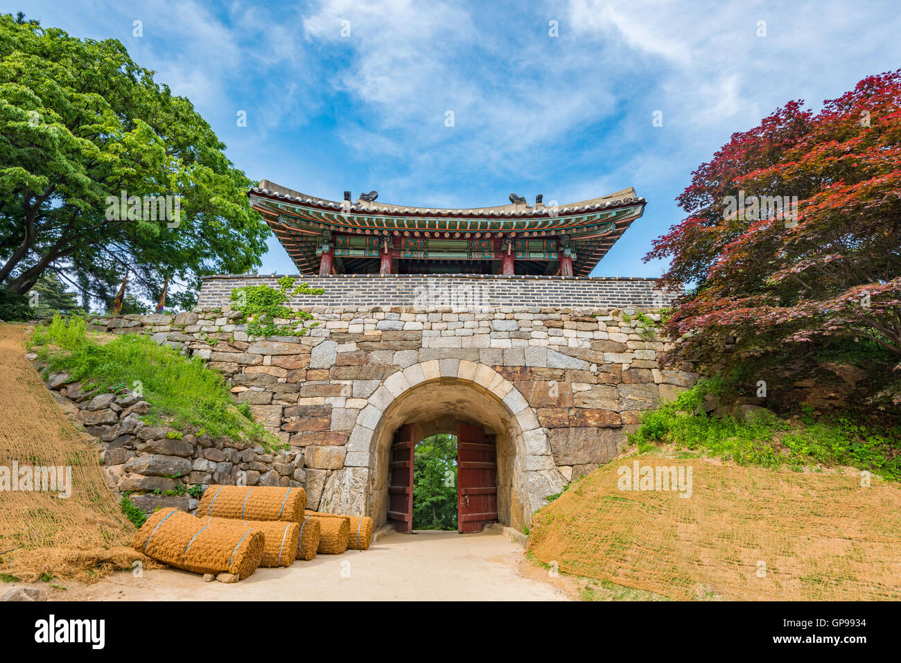 Fortezza Namhansanseong in Seoul COREA, UNESCO World Heritage Site.Namhansanseong Mountain Foto Stock