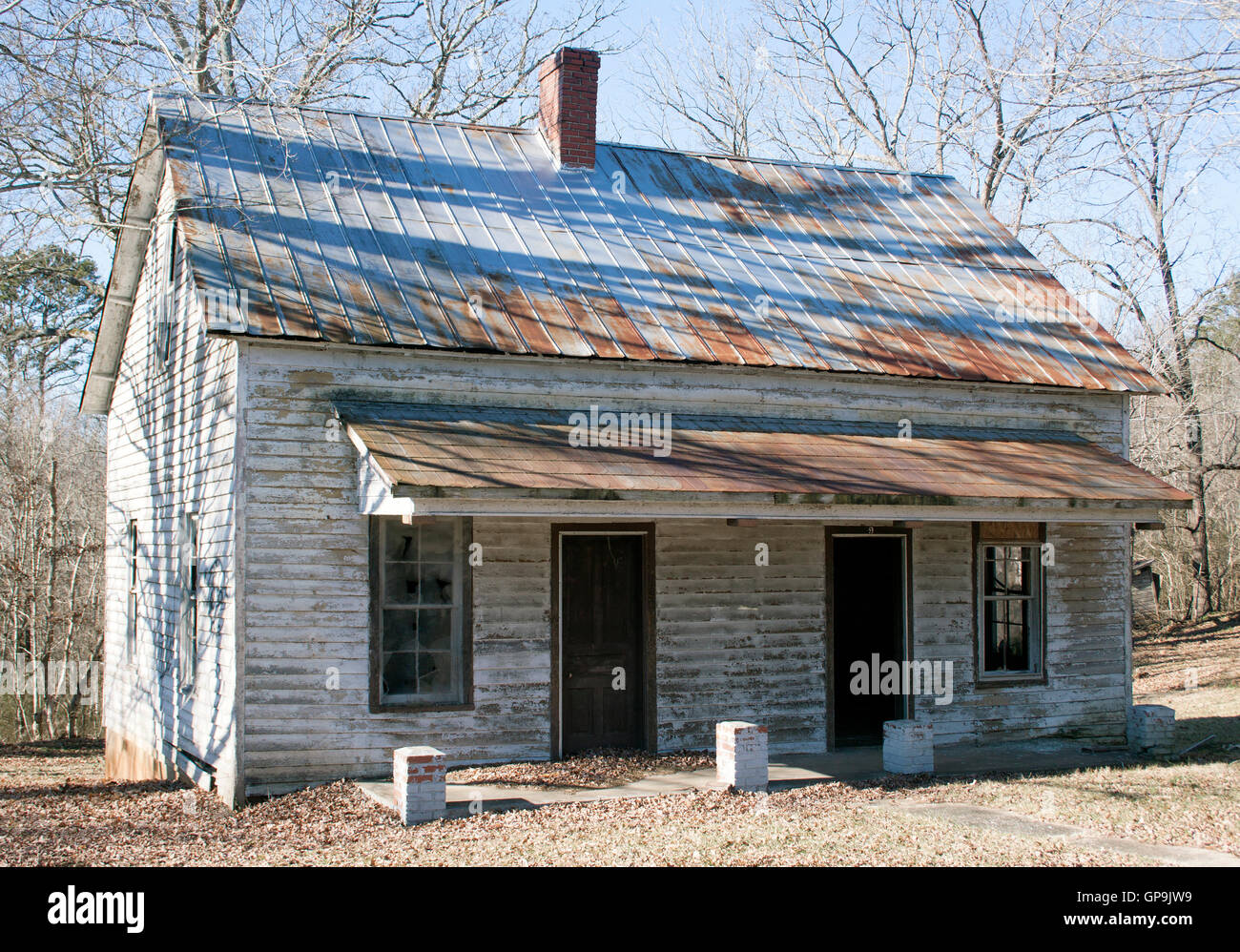 Deserto Henry River Mill Village, vicino a Hildebran NC, dove nel 2012 sono state girate 12 scene di Hunger Games. Foto Stock