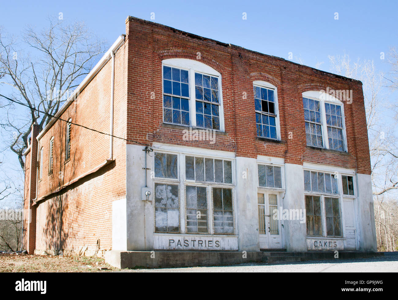 Deserto Henry River Mill Village, vicino a Hildebran NC, dove nel 2012 sono state girate 12 scene di Hunger Games. Foto Stock