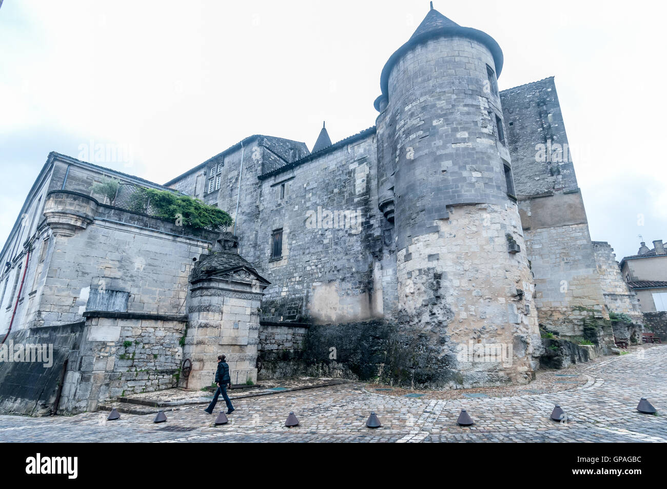La città di Cognac in Charente, Francia Foto Stock