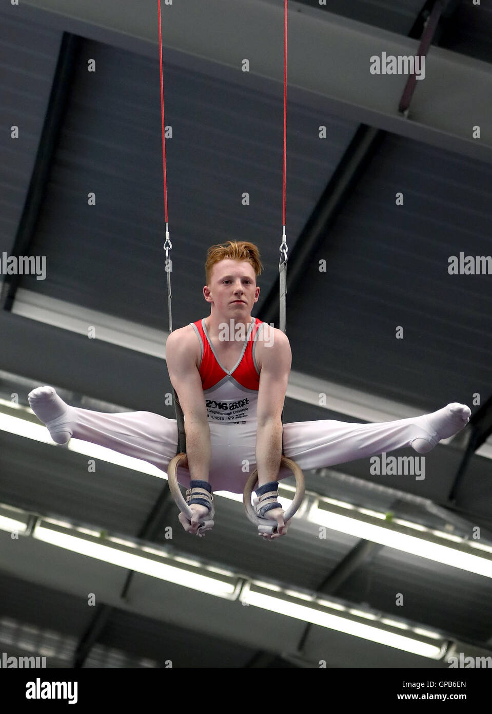 L'Inghilterra del Euan Cox in azione sul ring durante la ginnastica il giorno tre del 2016 Giochi scuola presso Luniversita di Loughborough. Stampa foto di associazione. Picture Data: Sabato 3 settembre, 2016. Foto Stock