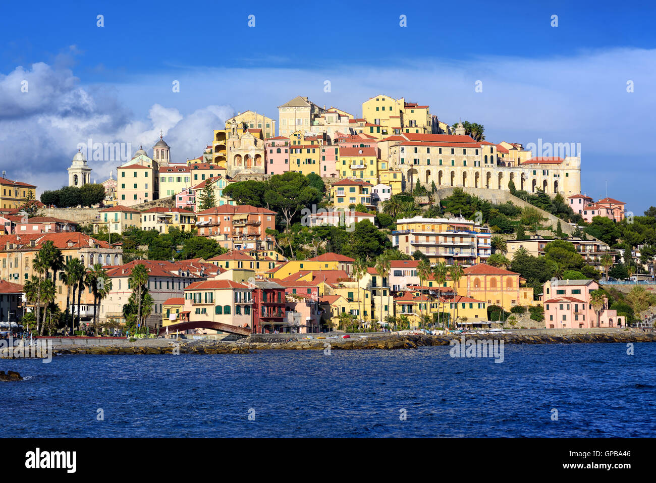 Porto Maurizio, la vecchia città di Imperia, Italia Foto Stock