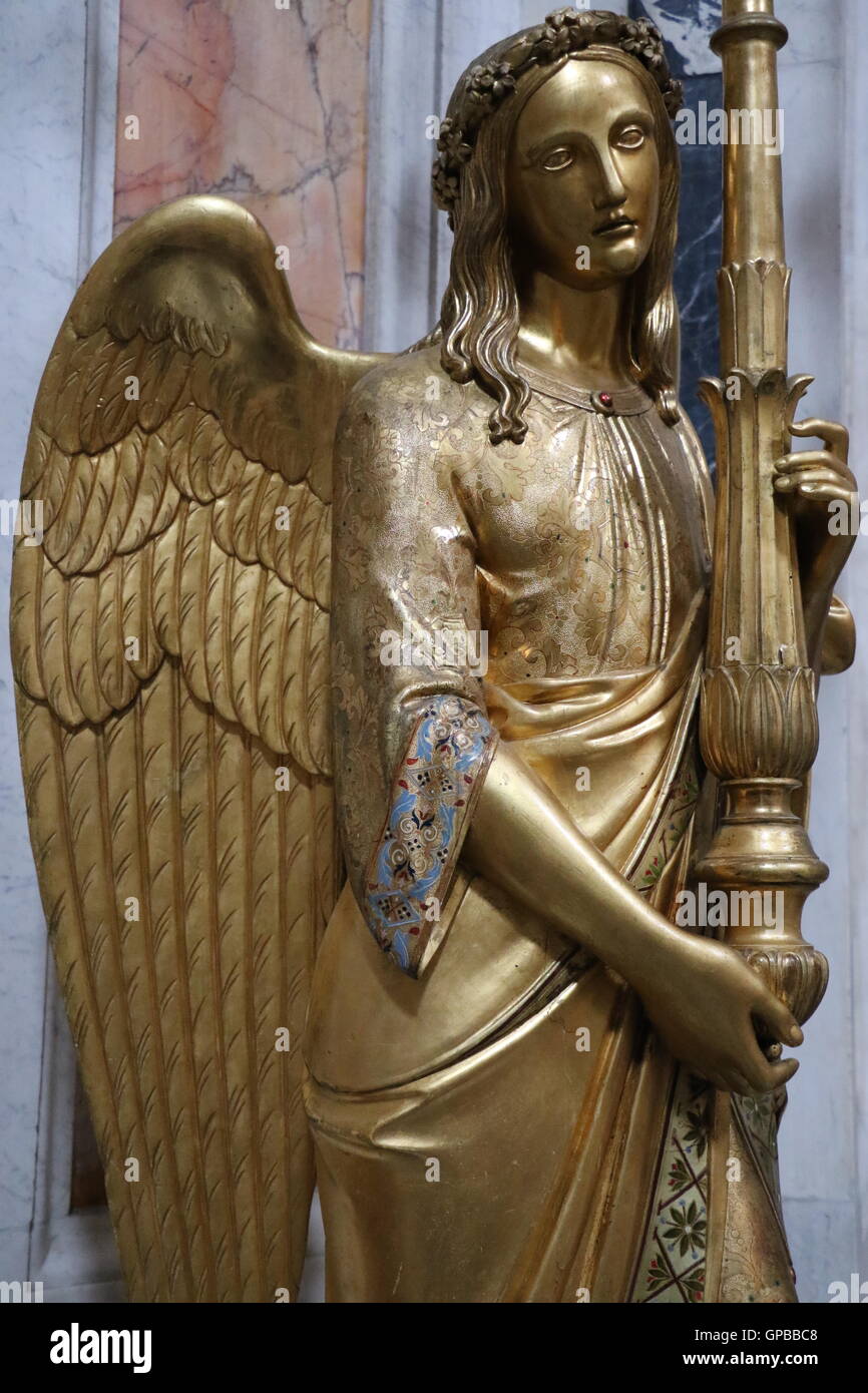 Statua di un angelo nella Basilica Papale di Santa Maria Maggiore in Roma Foto Stock
