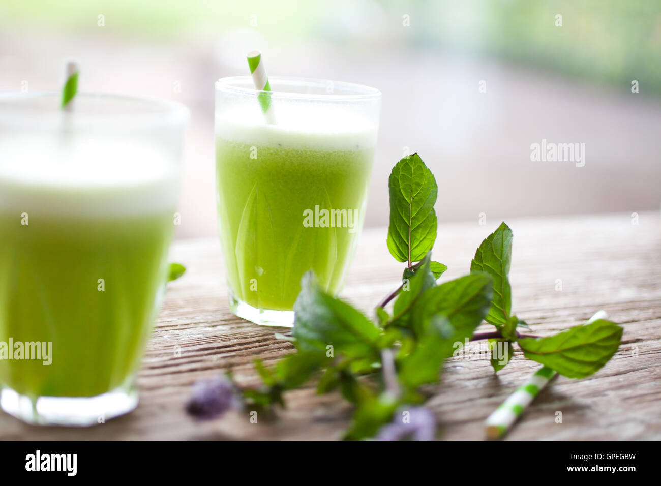 Verde sano di succo da frutta e verdura Foto Stock