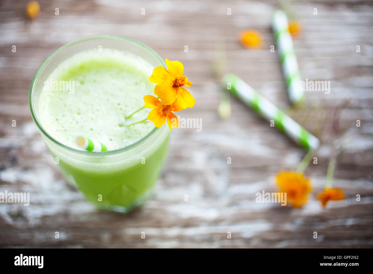 Verde sano di succo da frutta e verdura Foto Stock
