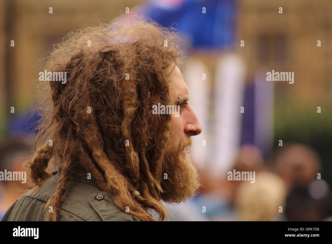 Londra, Regno Unito il 3 settembre 2016 con i capelli lunghi protester protestando per il settembre 2016 'Marco per l'Europa": credito verrà Saunders/Alamy Live News Foto Stock