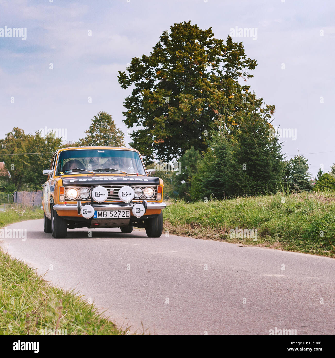 Nowy Sącz, Polonia, 3 settembre, 2016. I concorrenti sulle rotte del terzo stadio del 5° Rally Polonia storica / 5. Rajd Polski Historyczny Credito: Łukasz Popardowski/Alamy Live News Foto Stock