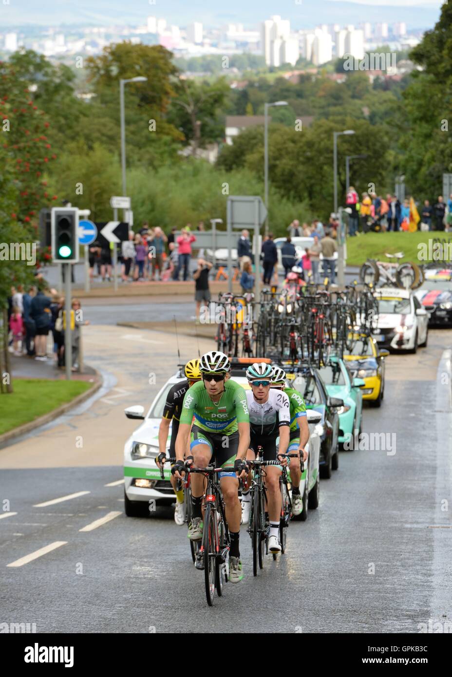 Glasgow, Scozia, Regno Unito. 4 settembre 2016. Tour della Gran Bretagna prima tappa. Il tour dei ciclisti britannici parte da Glasgow per il loro viaggio verso sud-ovest Foto Stock