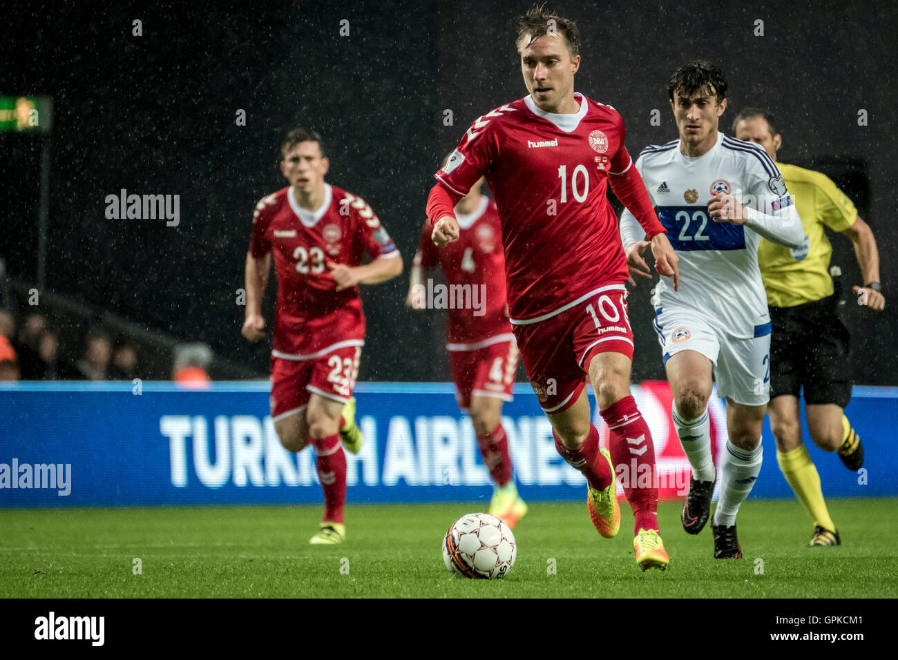 Danimarca, Copenaghen, 4 settembre 2016. Christian Eriksen (10) della Danimarca visto durante la Coppa del Mondo il qualificatore tra la Danimarca e l'Armenia in Telia Parken. Foto Stock