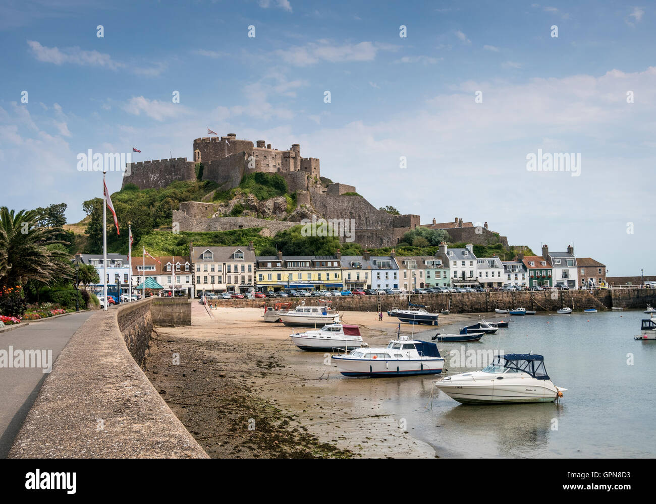 Castello di Mont Orgueil Gorey Jersey Isole del Canale parete del porto Foto Stock