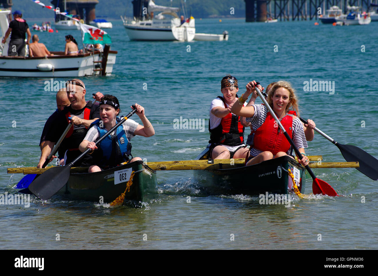 Concorrenti a Blaenau Ffestiniog Paddle Fest Foto Stock
