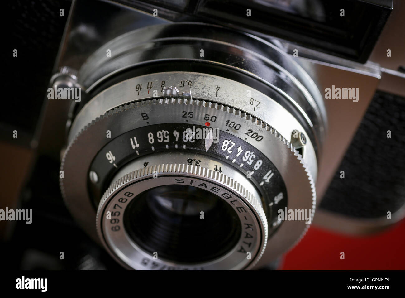 I dettagli dei comandi manuali di Braun Paxtte fotocamera da 35mm Foto Stock