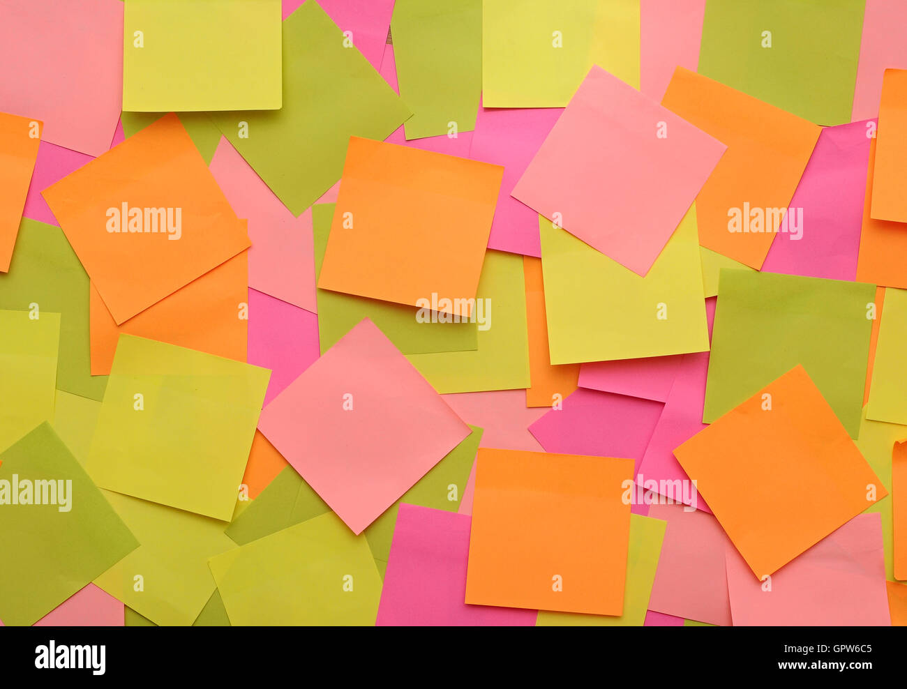 Sfondo colorato con note di promemoria. può utilizzare per lo sfondo Foto Stock