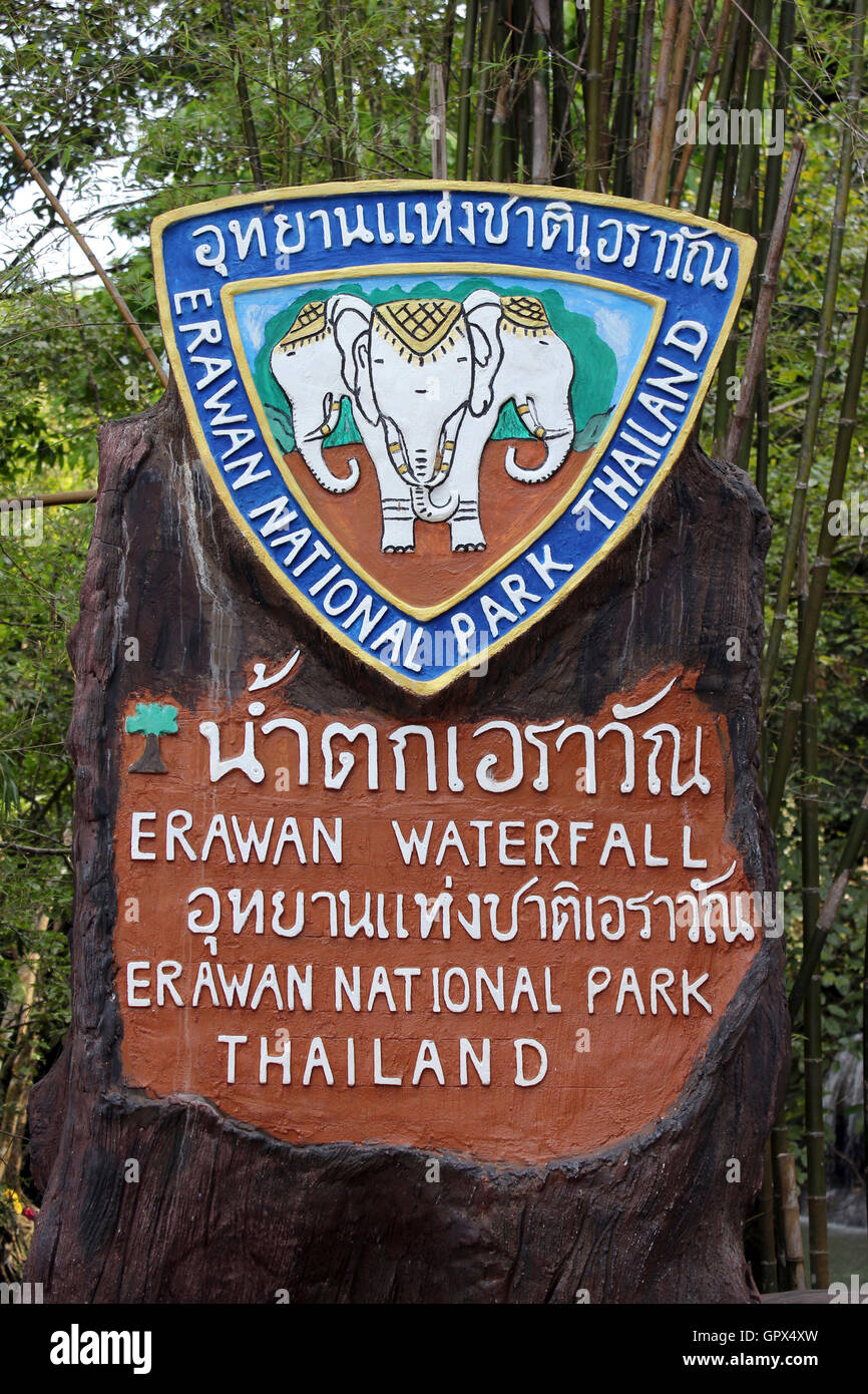 Parco Nazionale di Erawan segno della Thailandia Foto Stock
