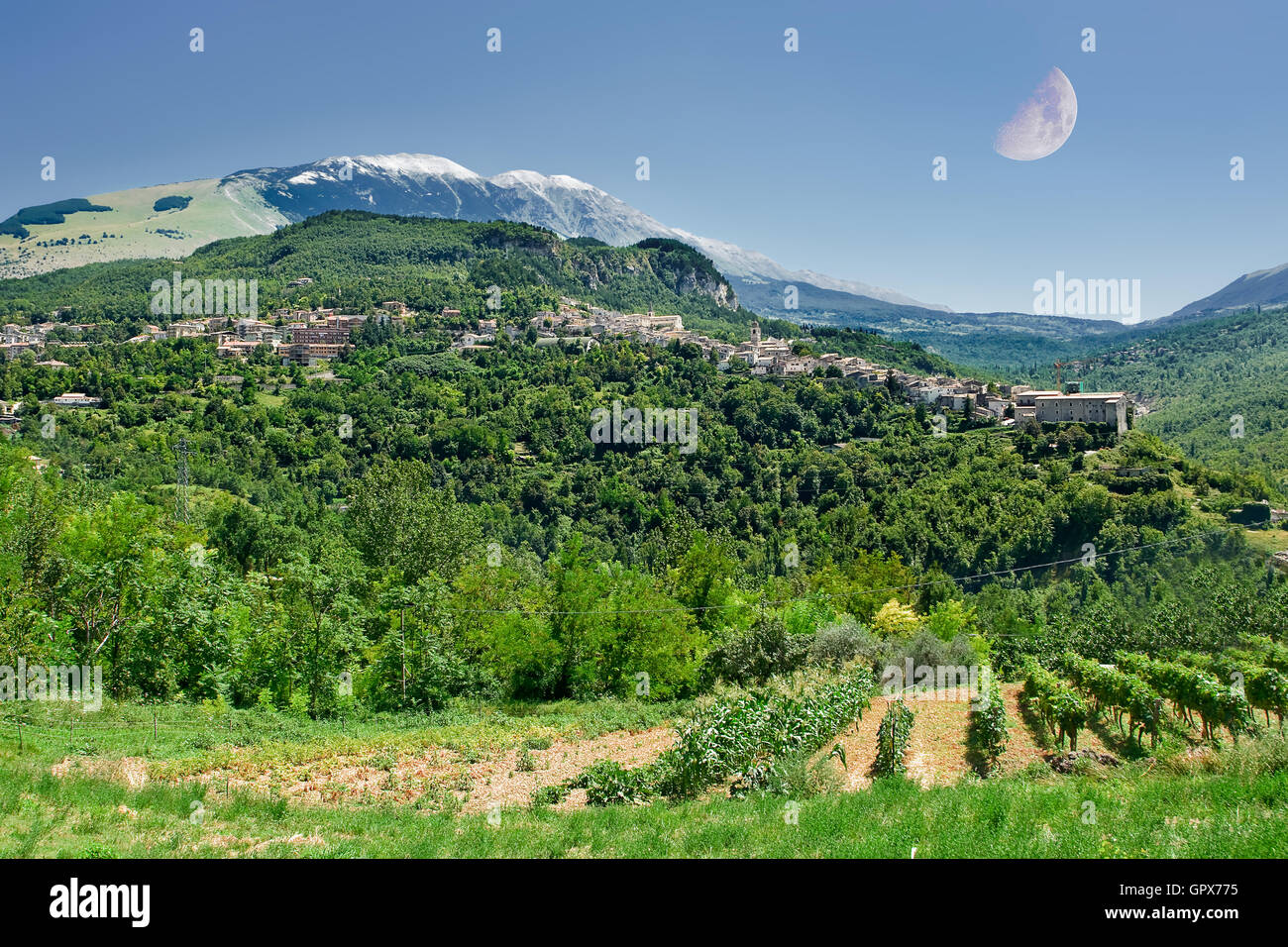 Caramanico piccolo villaggio in Abruzzo (Italia) Foto Stock