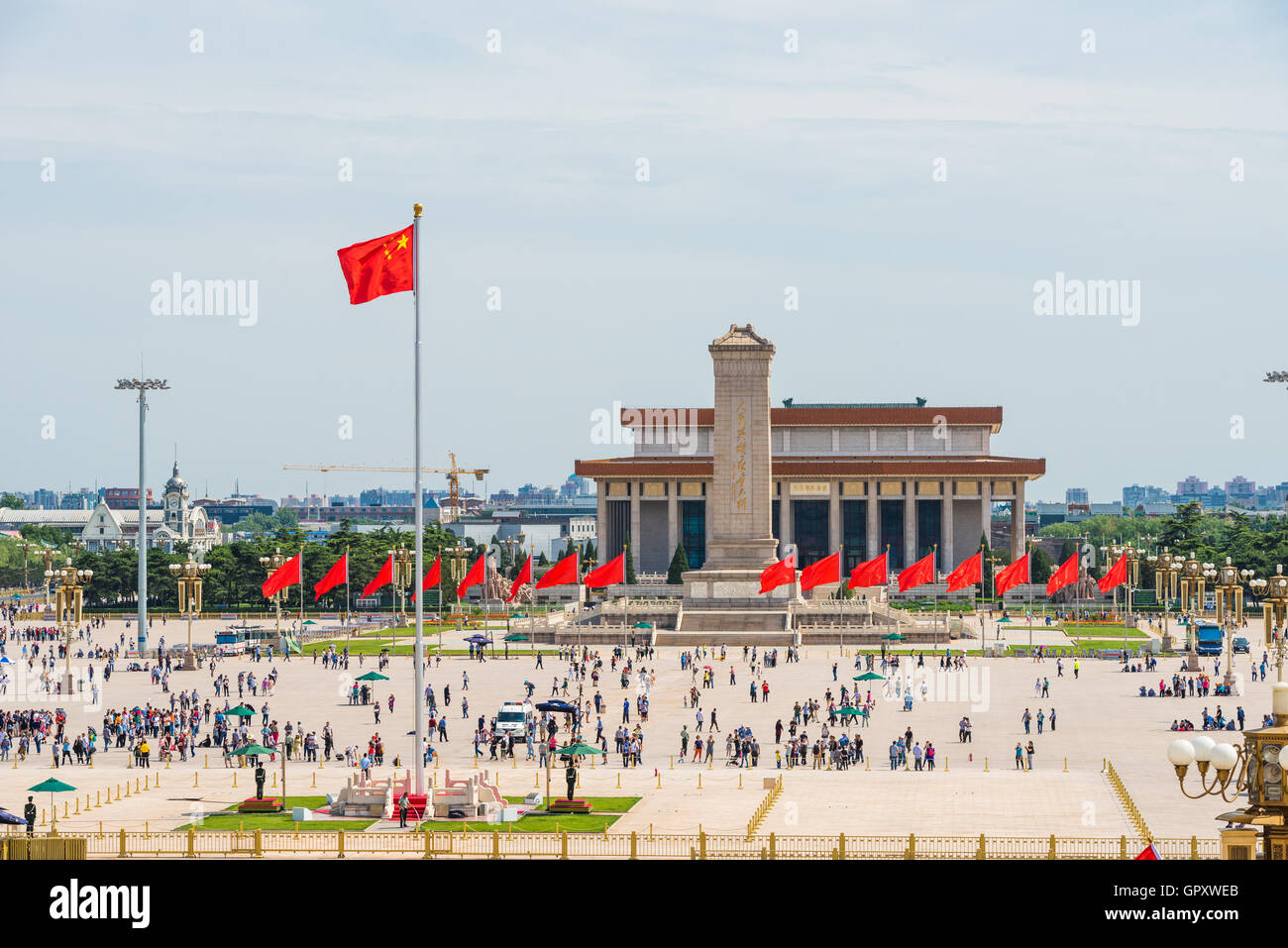 Piazza Tiananmen, uno dei più grandi del mondo City Square, la Cina la posizione del punto di riferimento, la Porta della Pace Celeste a Beijing in Cina Foto Stock