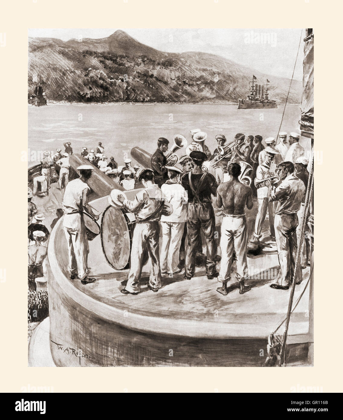 La banda della corazzata Oregon, sulla marcia avanti 13 pollici torretta mitragliatrice, celebrando la rinuncia del Cristobal Colon dopo la vittoria americana a battaglia navale di Santiago de Cuba durante la guerra ispano-americana del 1898. Dopo il disegno di W.A. Rogers. Foto Stock