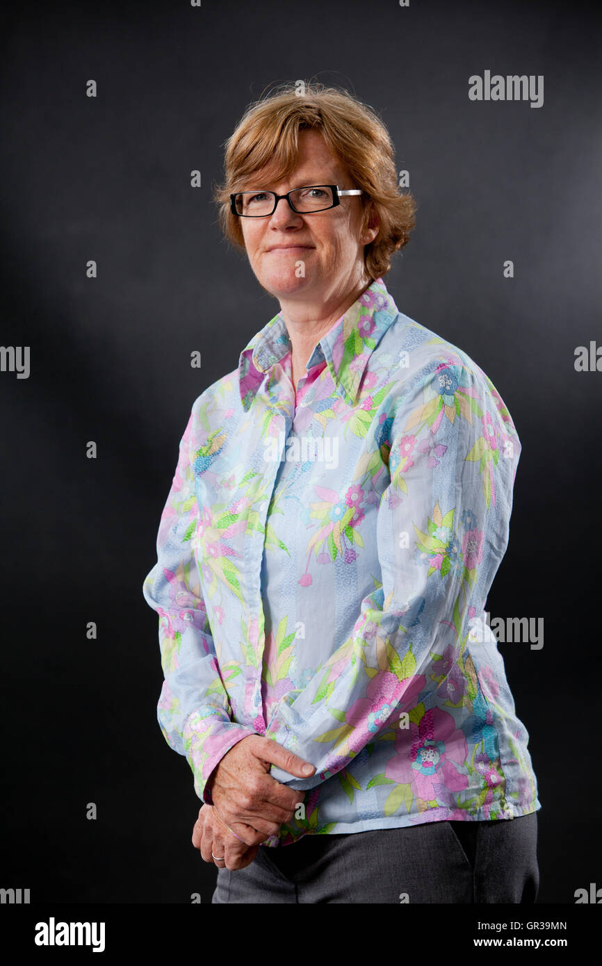Sarah Bakewell, l'autore inglese di non-fiction al Edinburgh International Book Festival. Edimburgo, Scozia. 21 Agosto 2016 Foto Stock