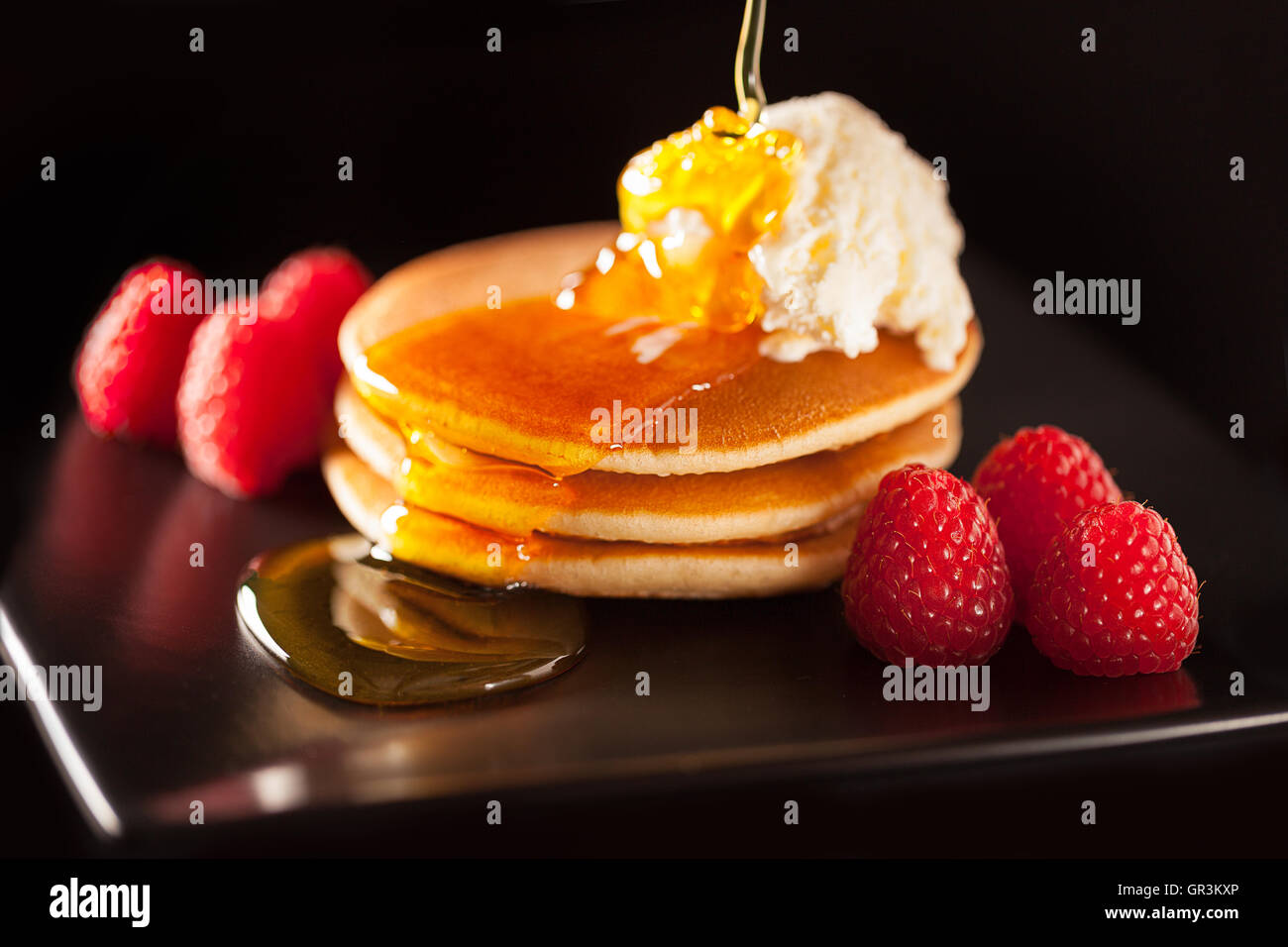 Scotch pancake con fragole Foto Stock