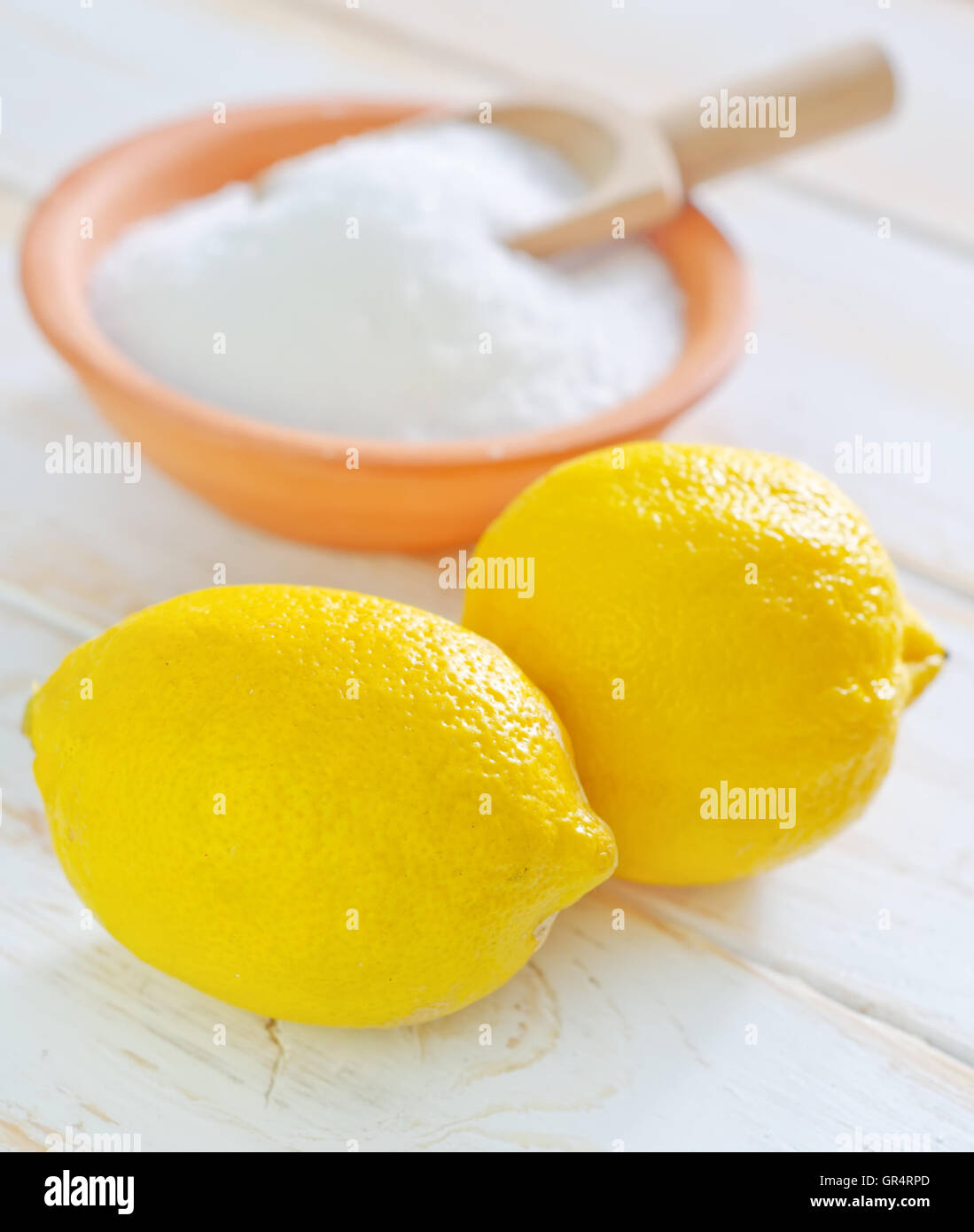 acido e limoni Foto Stock