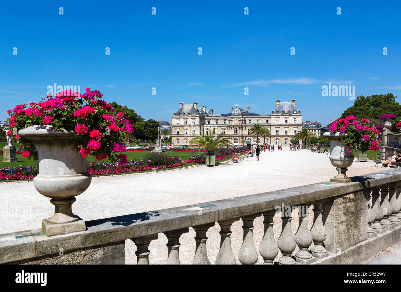 Il palais du Luxembourg (Palazzo del Lussemburgo), il Jardin du Luxembourg (Giardino di Lussemburgo), Parigi, Francia Foto Stock
