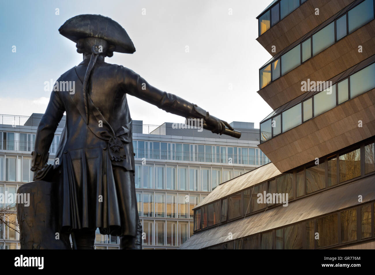 Statua di Prussia Jakob von Keith su Zietenplatz in Berlin Mitte Foto Stock
