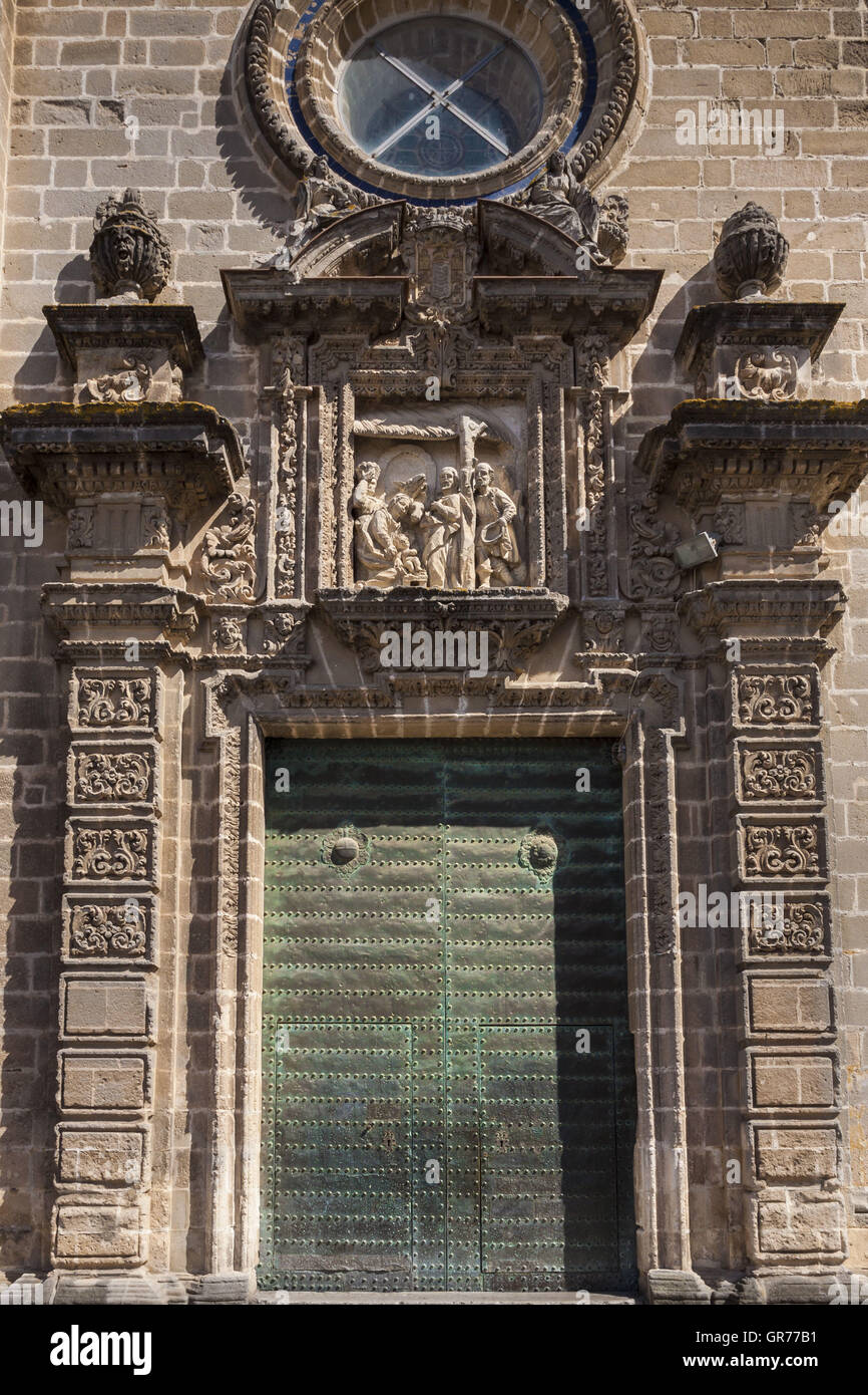 Portal Der Kathedrale in Jerez De La Frontera Foto Stock