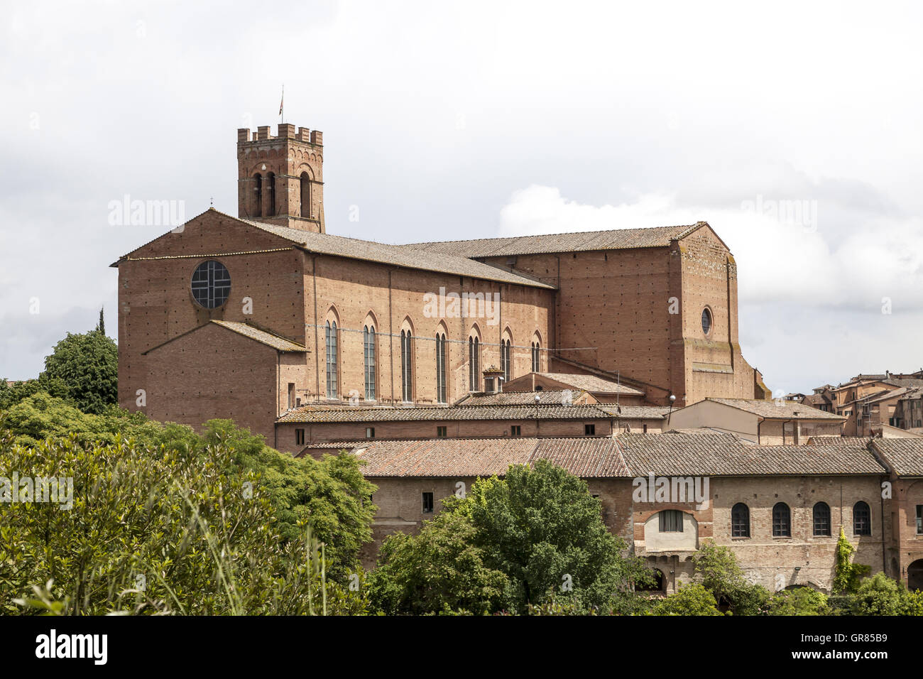 Siena, Chiesa San Domenica, Basilica di mattoni nel nord della città, Toscana, Italia Foto Stock