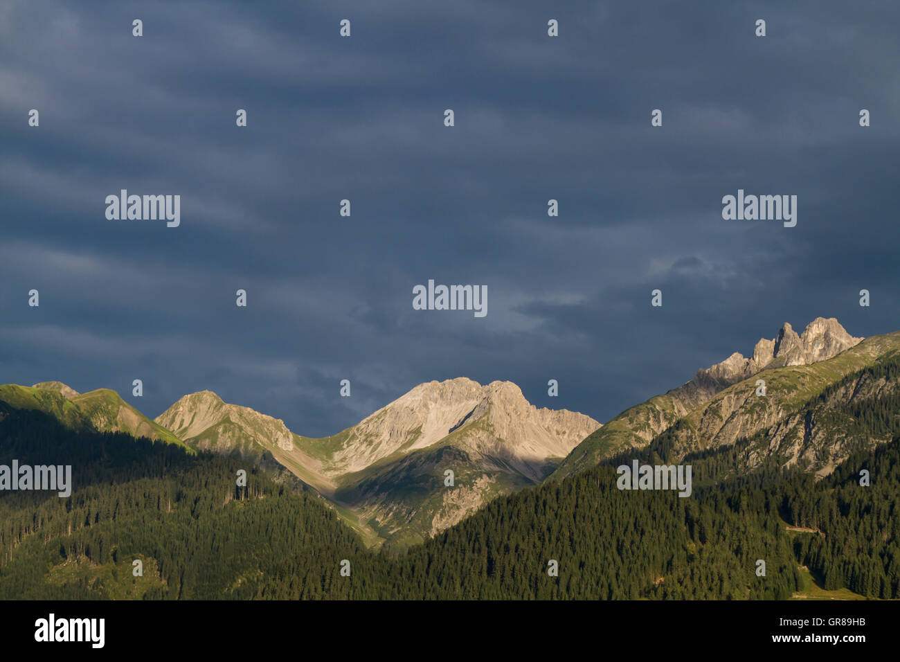 Atmosfera mattutina nelle Alpi Lechtal Foto Stock