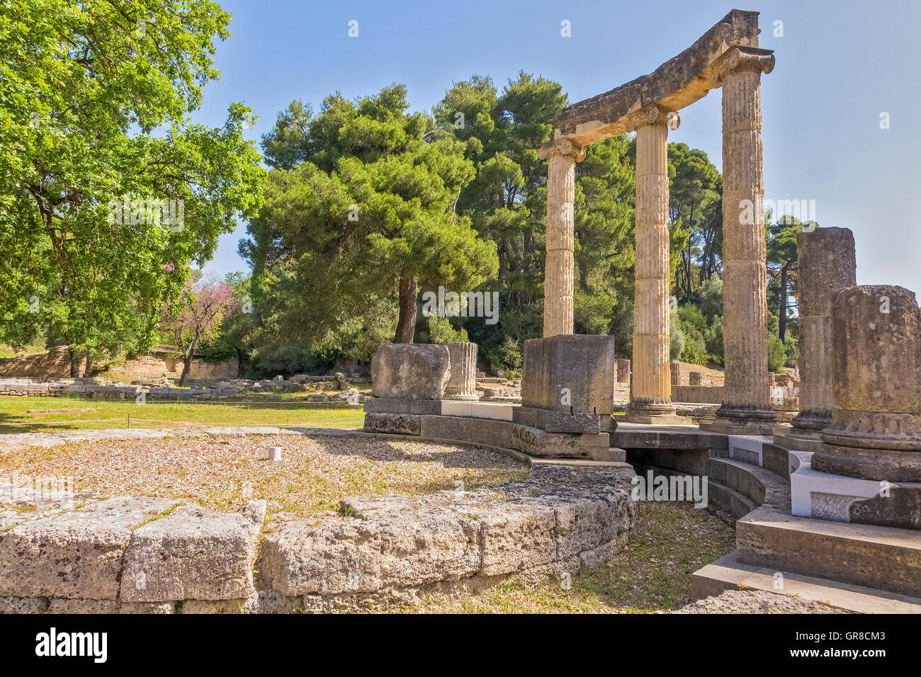 Philippeion di ordine ionico Antica Olympia Peloponissos Grecia Foto Stock