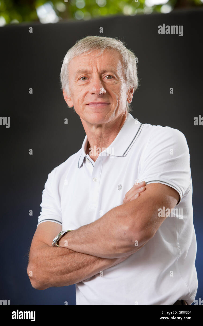 Jean-Christophe Rufin, il diplomatico francese, romanziere e co-fondatore di Medecins sans Frontieres, all'Edinburgh International Book Festival. Edimburgo, Scozia. 27 Agosto 2016 Foto Stock