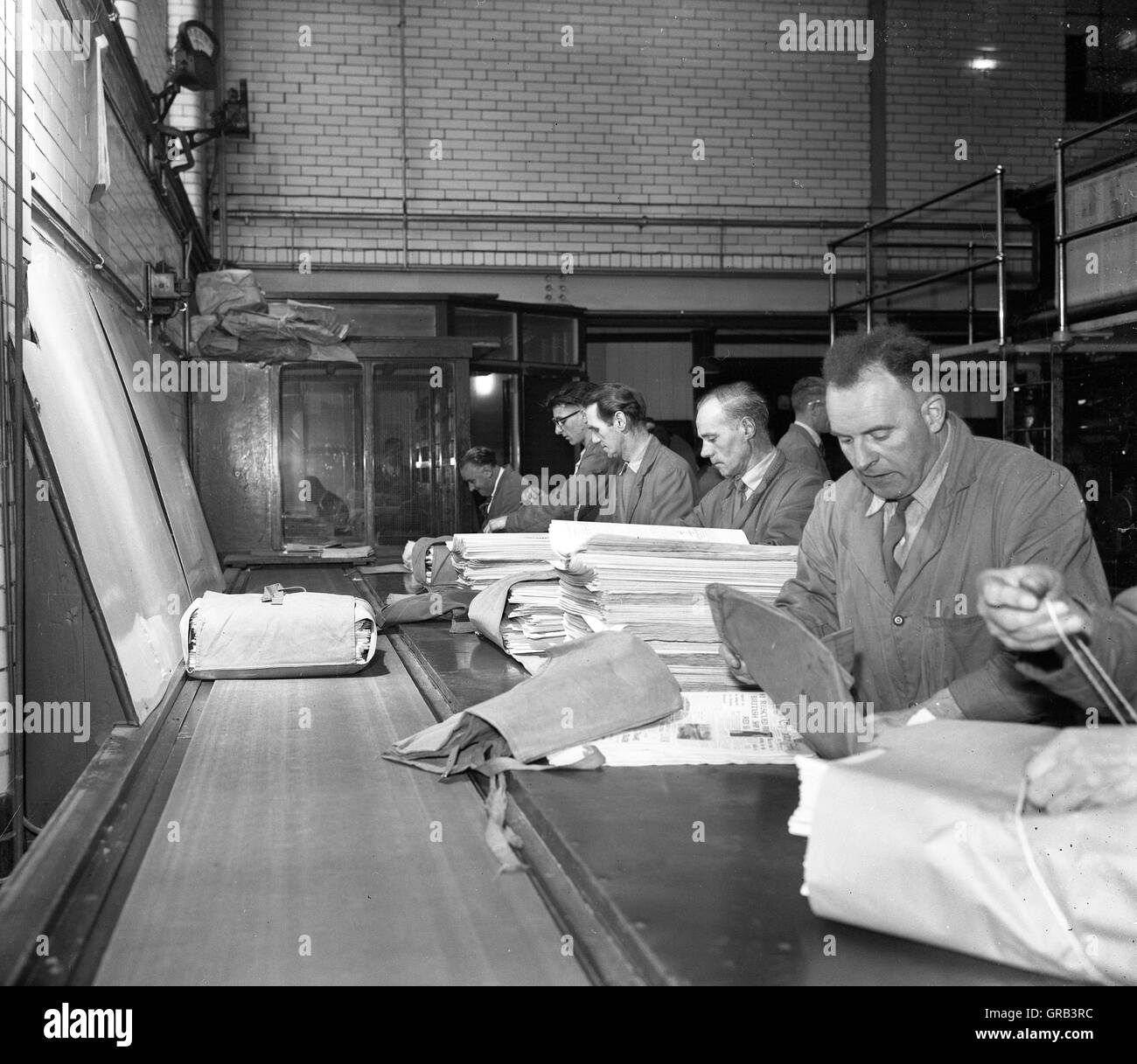 Express & Star pubblicazione di quotidiani department Queen Street, Wolverhampton West Midlands 1959 Foto Stock