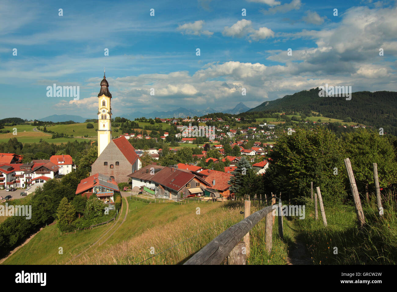 Pfronten della regione bavarese Allgaeu nelle Alpi Foto Stock