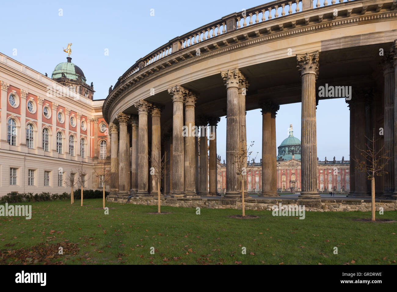 Una metà del Portico dei comuni in Potsdam Foto Stock