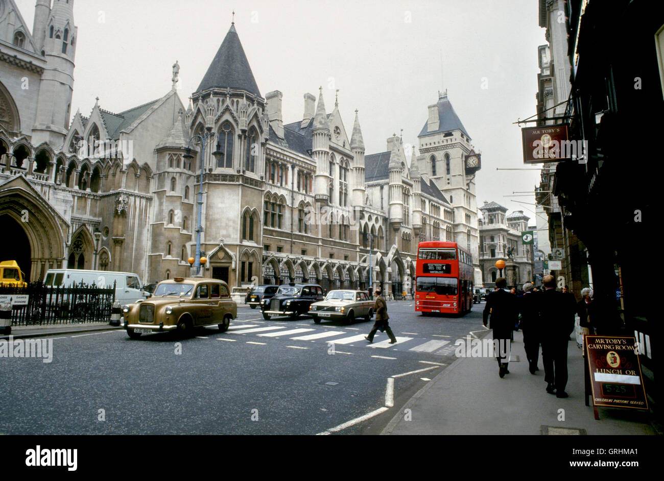 ROYAL Courts of Justice costruito nel 1870 Foto Stock
