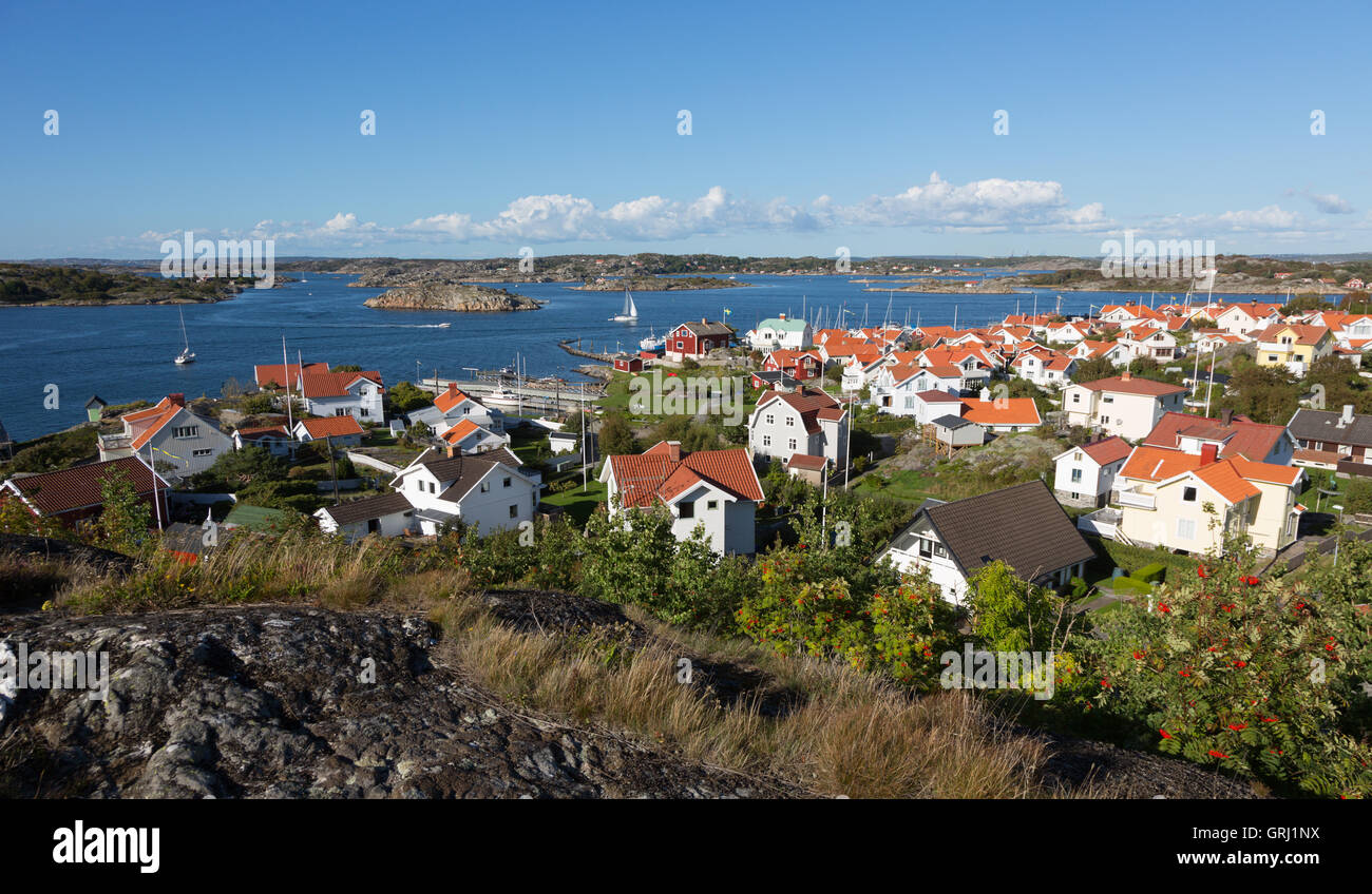 Vista sul mare a nord di Styrso alla Svezia costa ovest Foto Stock