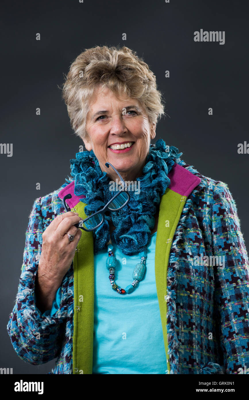 Il ristoratore, catering, presentatore della televisione/emittente, giornalista, cucina scrittore e romanziere Prue Leith. Foto Stock