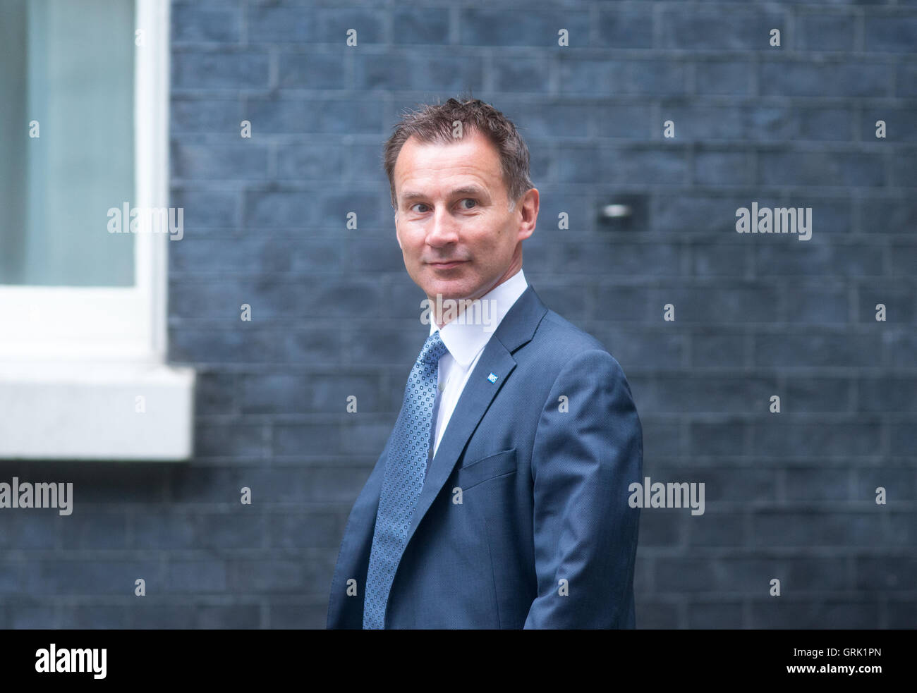 Segretaria di salute,Jeremy Hunt,arriva a Downing Street per una riunione del gabinetto Foto Stock