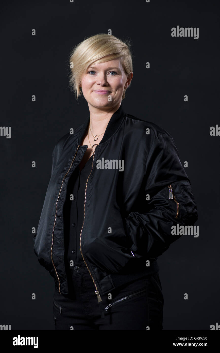 Il romanziere irlandese Cecelia Ahern. Foto Stock