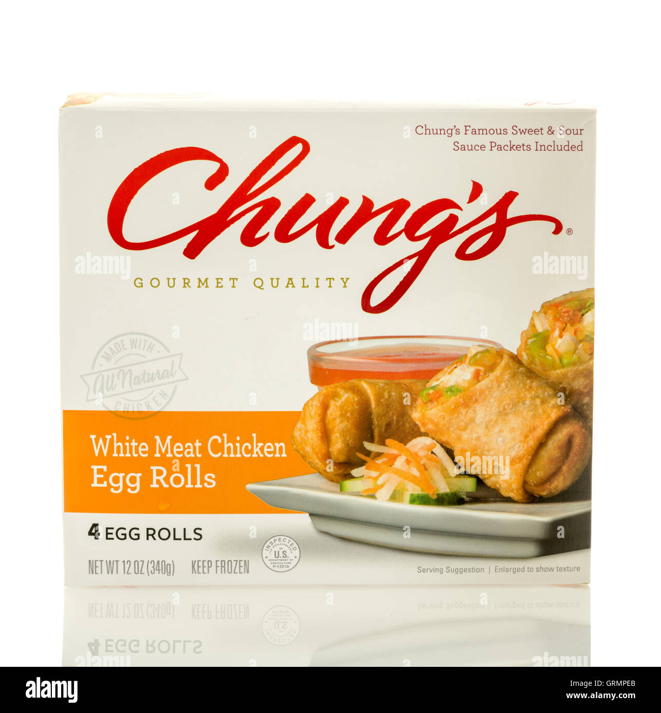 Winneconne, WI - 27 agosto 2016: casella di Chung la carne bianca uovo di pollo rotoli isolato su un background. Foto Stock