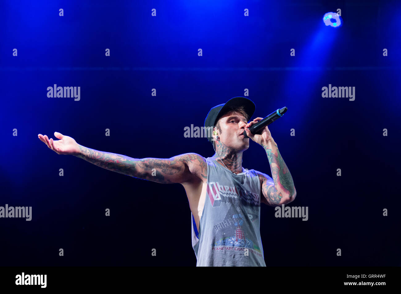 Torino, Italia. 07Th Sep, 2016. Ritmika Festival 2016, che quest'anno festeggia i suoi 20 anni di concerti, ha aperto una sensazionale performance live con il rapper giovane dell'anno Fedez e J-Ax. © Elena Aquila/Pacific Press/Alamy Live News Foto Stock