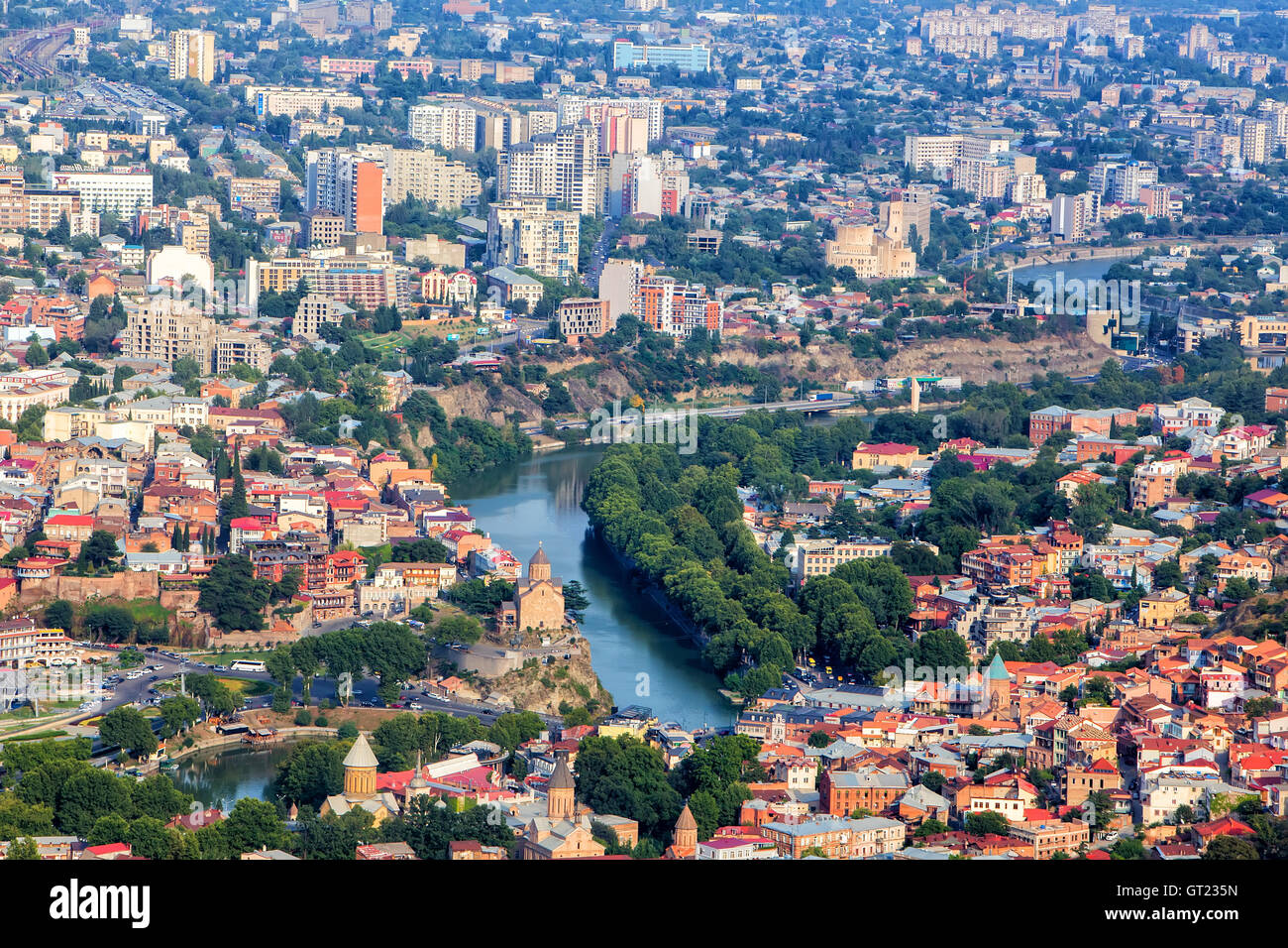 Vista aerea del centro di Tbilisi, capitale della Georgia Foto Stock